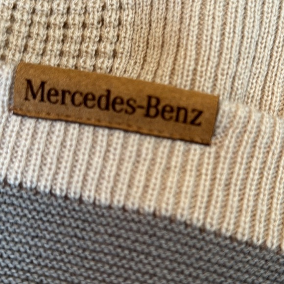 - Mercedes Benz  Knit, Red, beanie - Picture 4 of 5